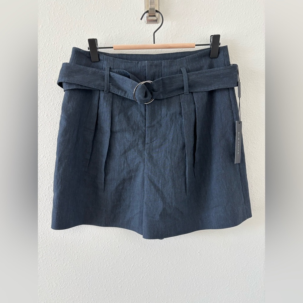 Elie Tahari navy shorts